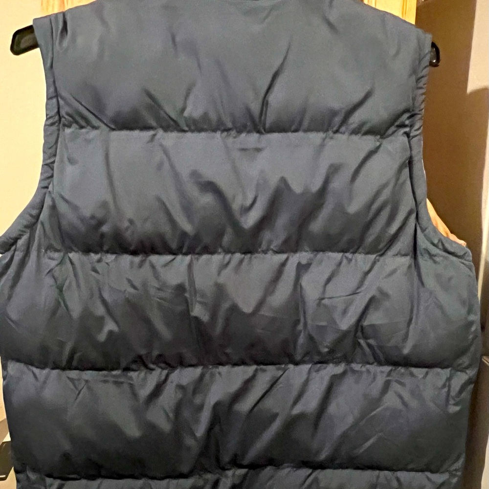 Teen/Men’s light blue Polo vest-never worn (zippered)